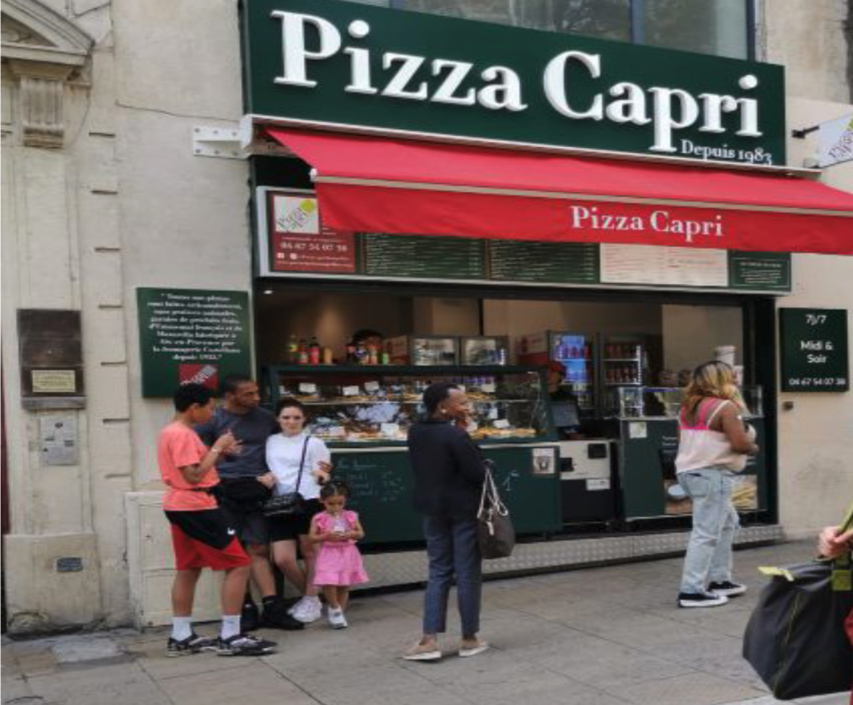 Photo de la devanture de pizza capri Montpellier